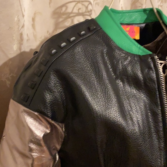 Rare Vintage Bomber Jacket - Picture 2 of 5